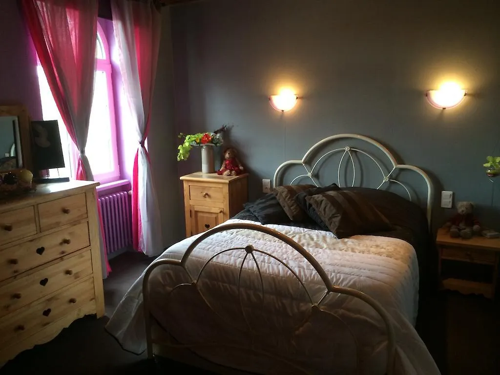 Chambres D'Hotes A La Ferme De La Rochelle Bed & Breakfast Roz-Landrieux 0*,  Франция