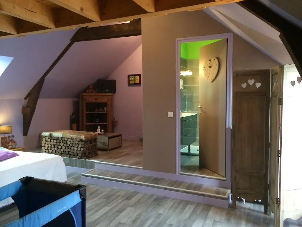 Chambres D'Hotes A La Ferme De La Rochelle Bed & Breakfast Roz-Landrieux 0*,