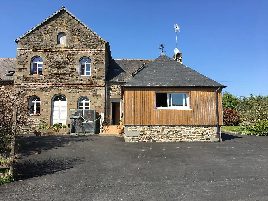 Chambres D'Hotes A La Ferme De La Rochelle Bed & Breakfast Roz-Landrieux 0*,